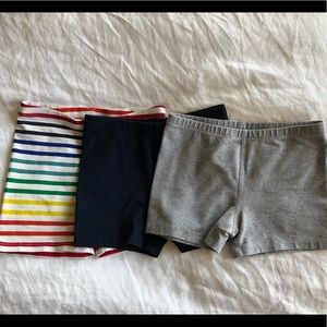 Bundle of Primary shorts size 4-5